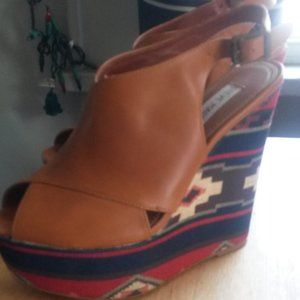 STEVE MADDEN WEDGE SANDALS